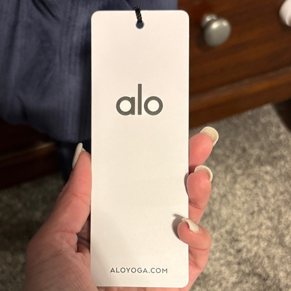 ALO Yoga Ribbed Velour Cropped Mountain Side Jacket - Picture 2 of 8